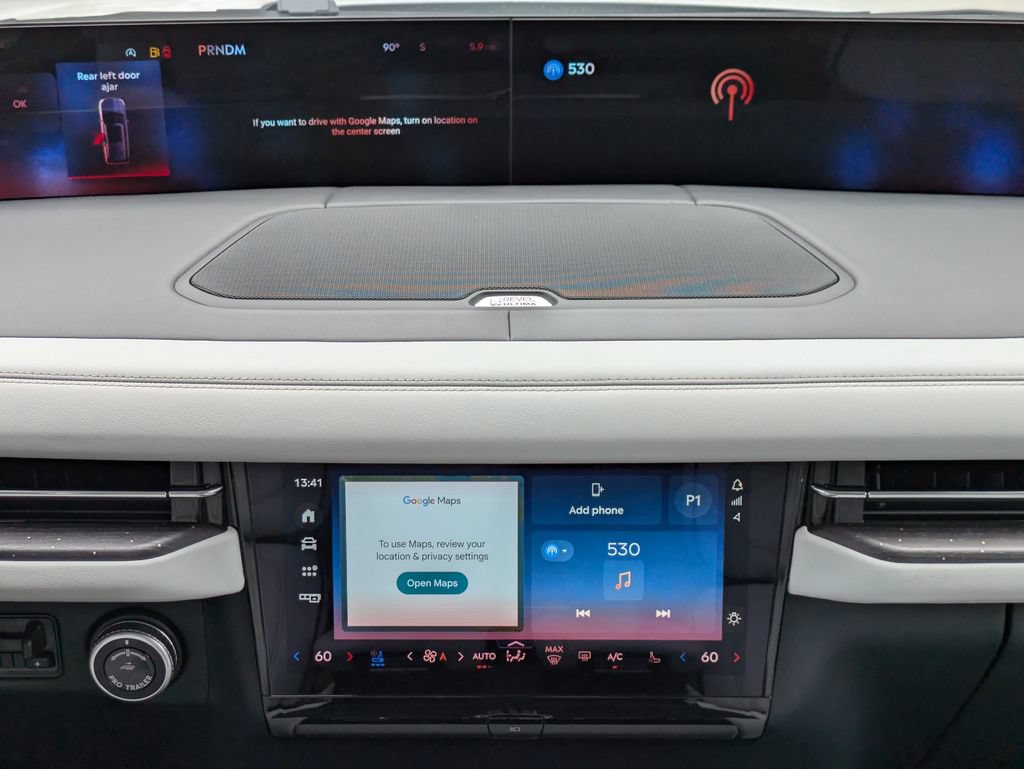 New 2026 Lincoln Navigator L Black Label AWD/4WD image 19
