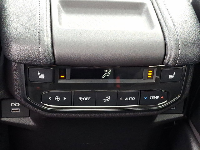 Used 2026 Toyota Grand Highlander Limited image 16