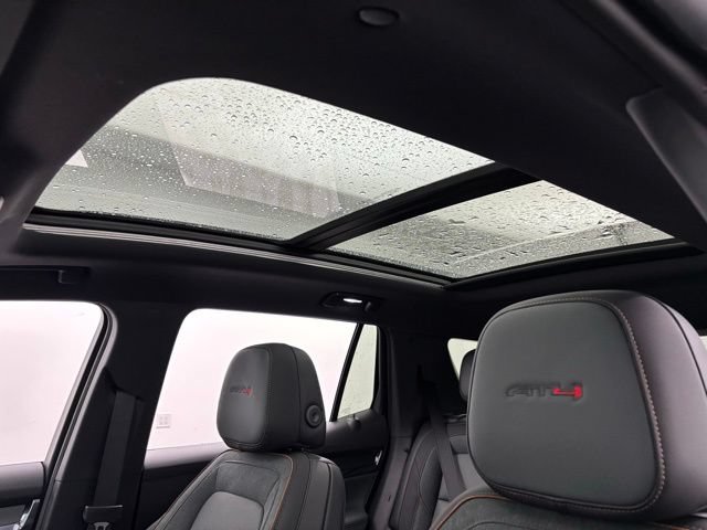New 2026 GMC Terrain AT4 AWD/4WD image 5