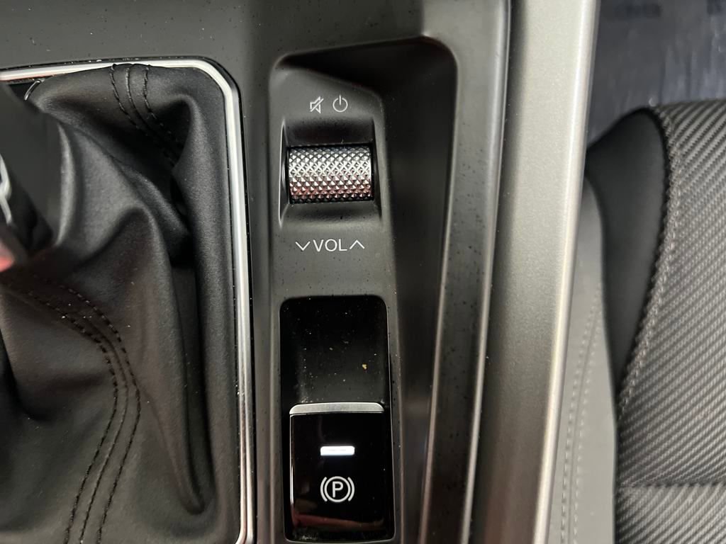 Used 2024 Dodge Hornet R/T image 40