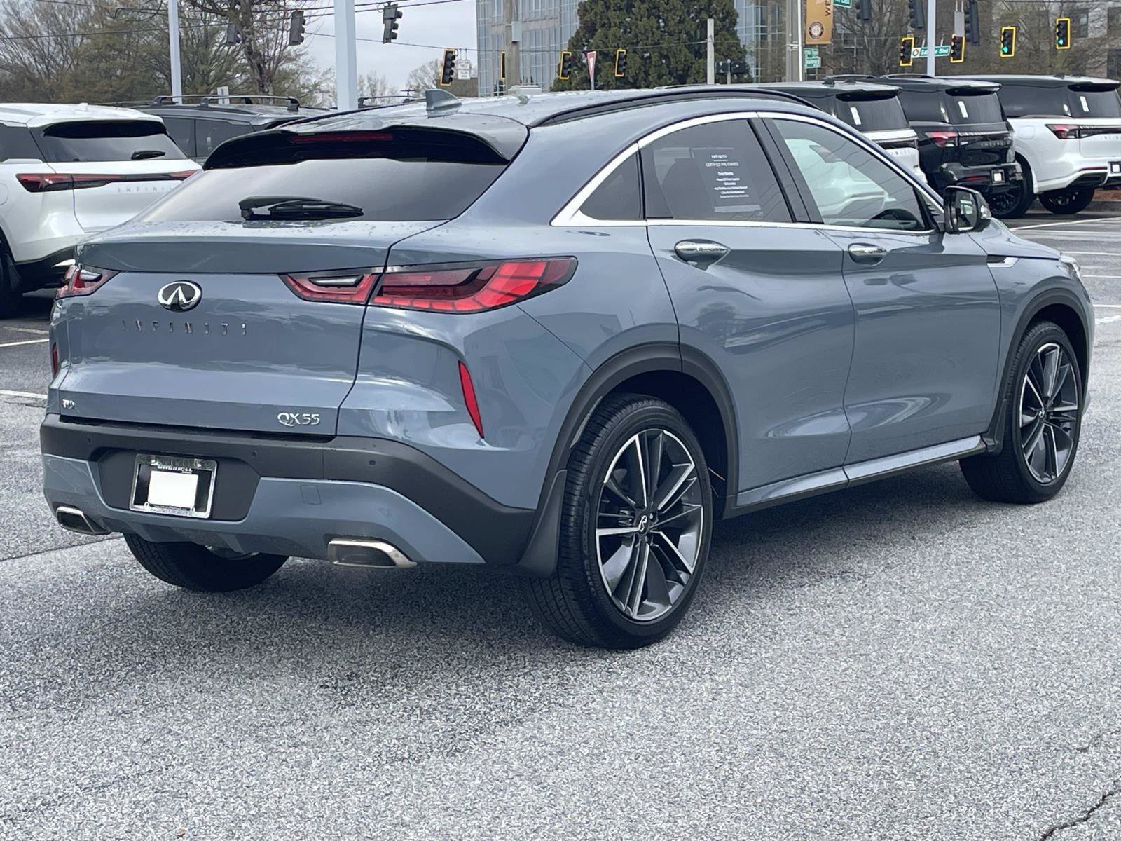 Certified 2025 INFINITI QX55 Essential AWD/4WD image 4