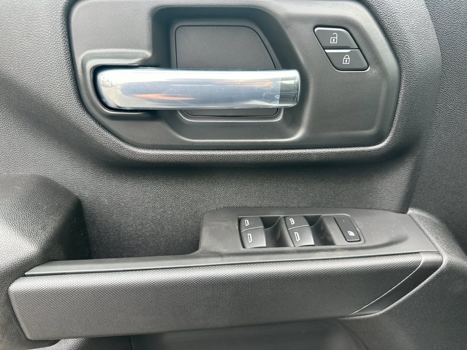 New 2026 GMC Sierra 2500 Pro RWD image 11