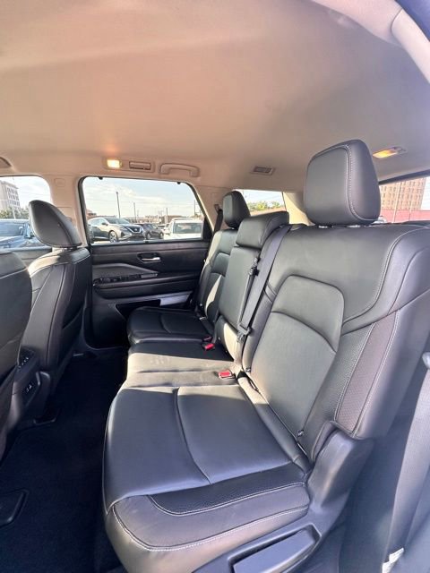 Certified 2022 Nissan Pathfinder SL AWD/4WD image 29