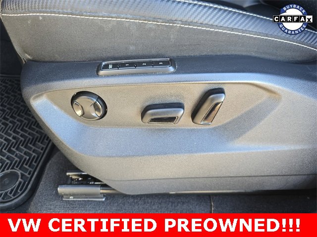 Used 2022 Volkswagen Atlas Cross Sport SEL R-Line image 26