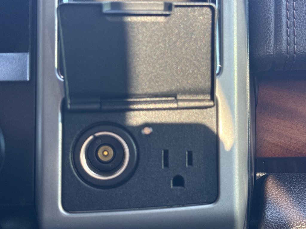 Used 2015 Ford F150 King Ranch w/ Equipment Group 601A Luxury image 20