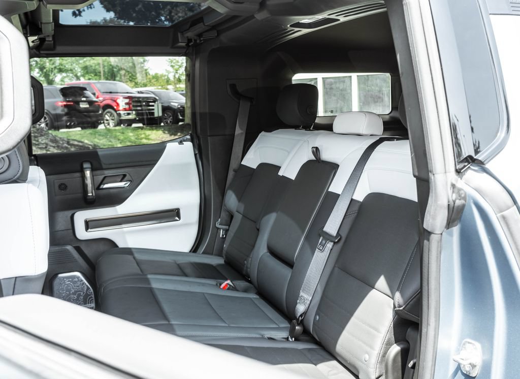 Used 2024 GMC Hummer EV 3X w/ Omega Edition AWD/4WD image 28