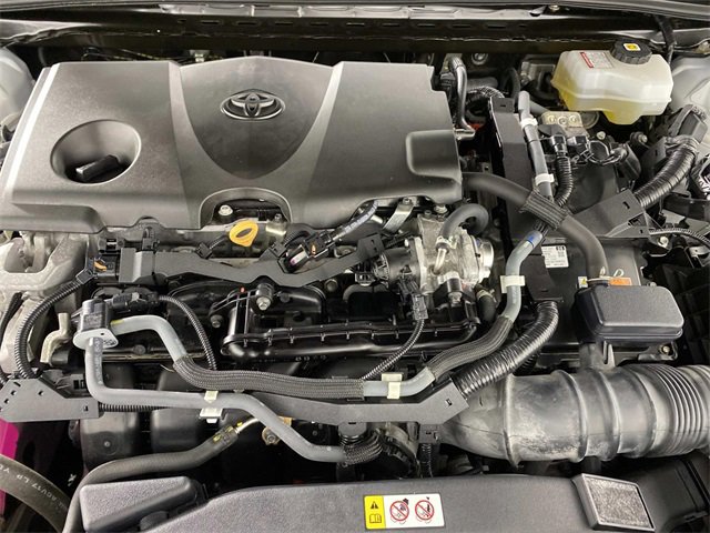 Used 2021 Toyota Camry LE image 30