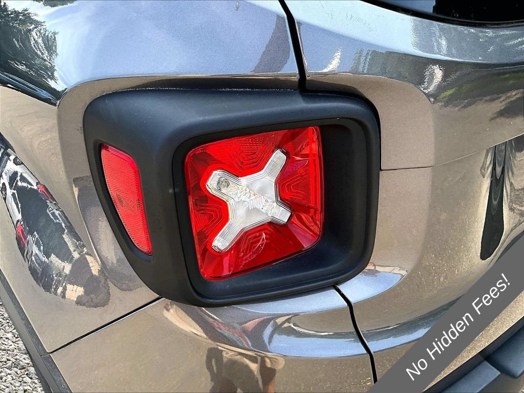 Used 2017 Jeep Renegade Sport w/ Power & Air Group AWD/4WD image 26