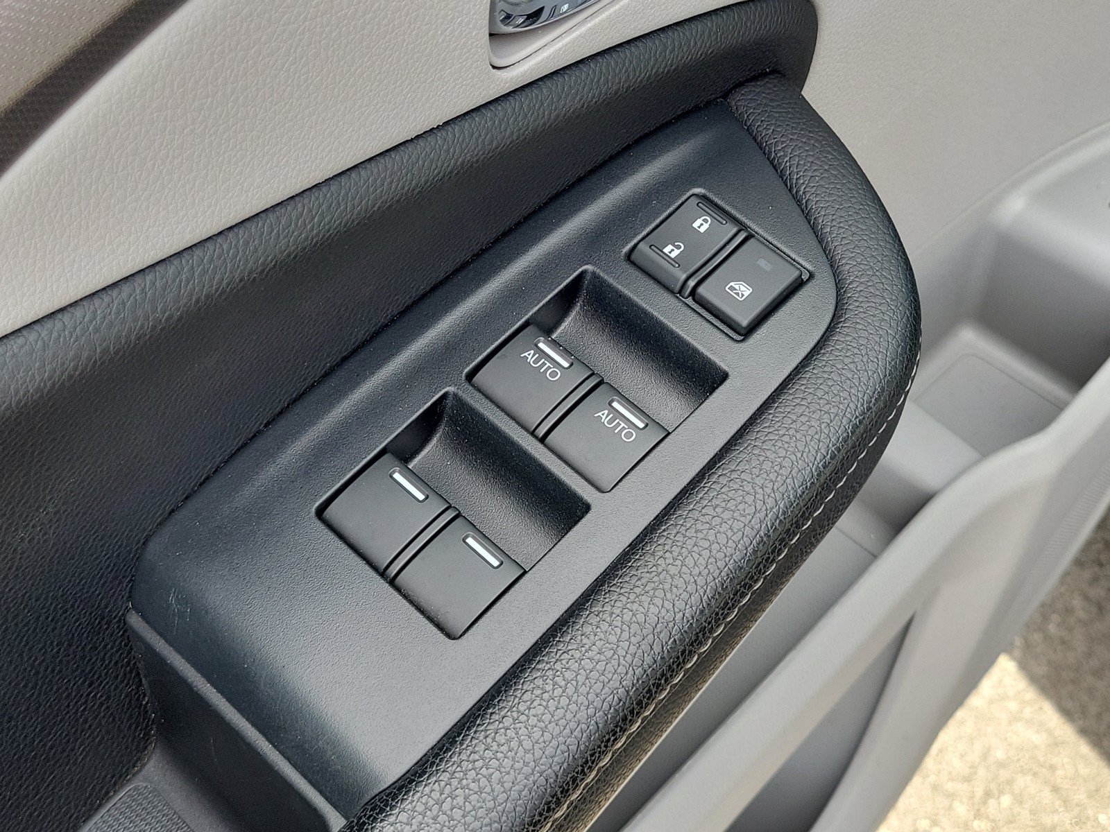 Used 2022 Honda Ridgeline RTL image 14