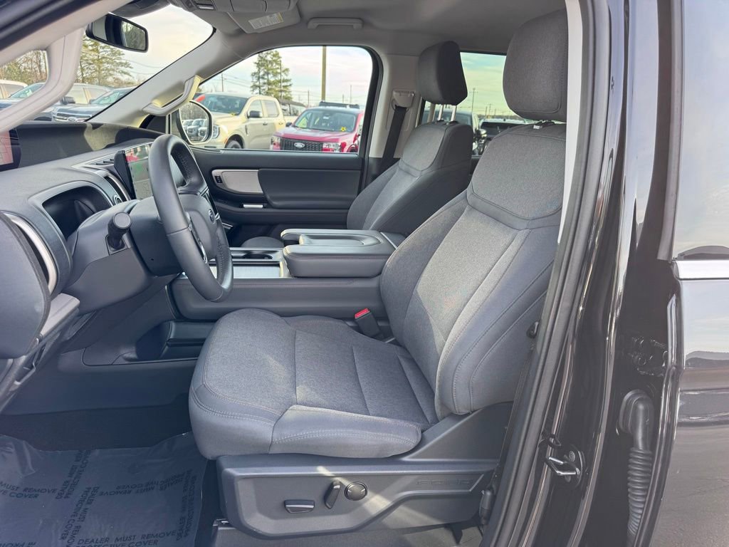 Used 2025 Ford Expedition Max Active image 19