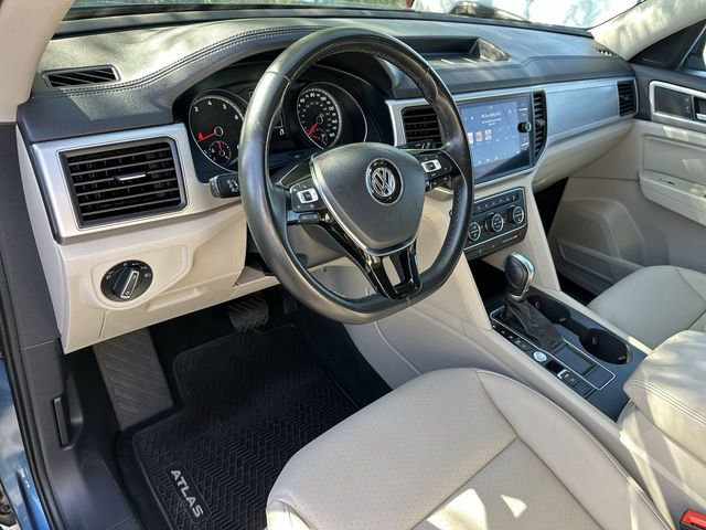 Used 2019 Volkswagen Atlas SE w/ Towing Package FWD image 10