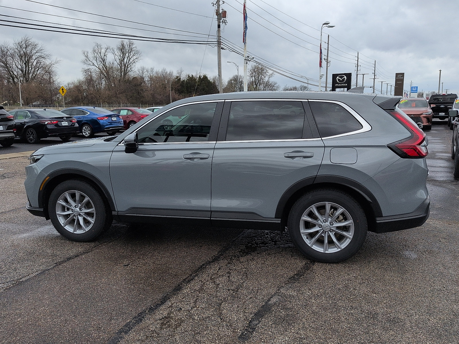 Used 2025 Honda CR-V EX-L image 4