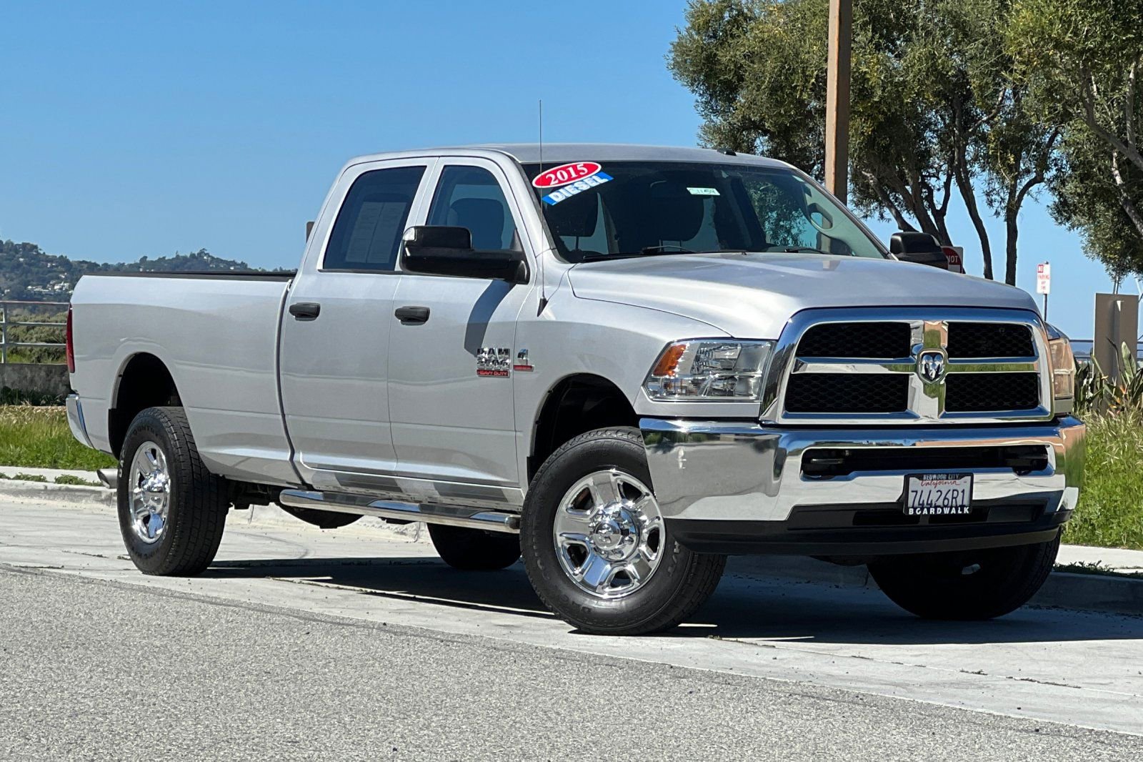 Used 2015 RAM 2500 Tradesman w/ Chrome Appearance Group image 2