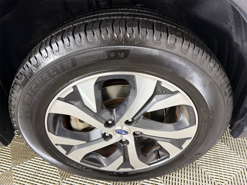 Used 2022 Subaru Outback Touring image 14
