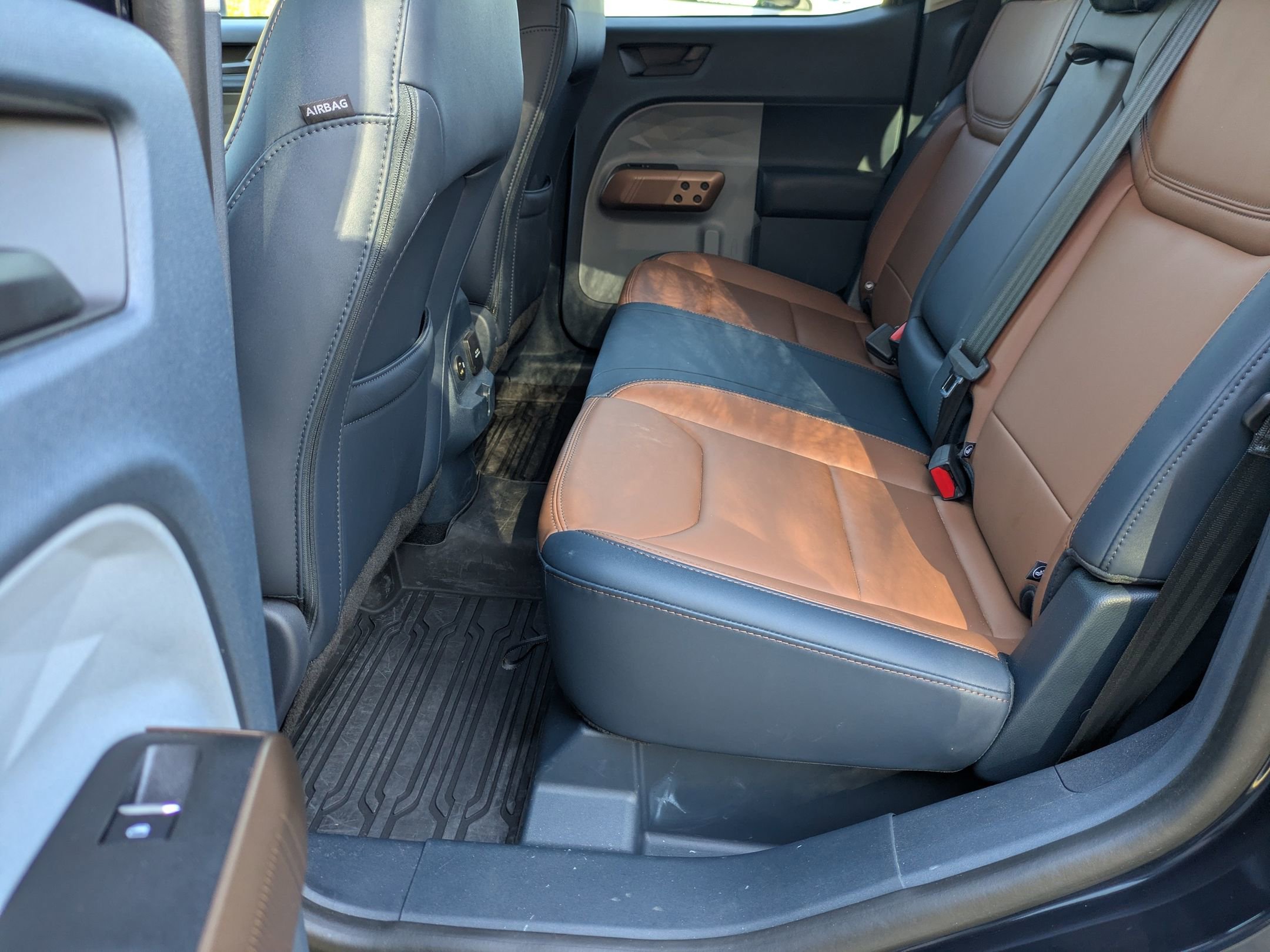 Certified 2023 Ford Maverick Lariat w/ Lariat Luxury Package image 28