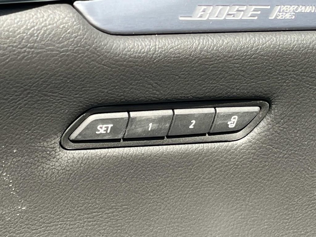 New 2025 Cadillac XT5 Premium Luxury image 25