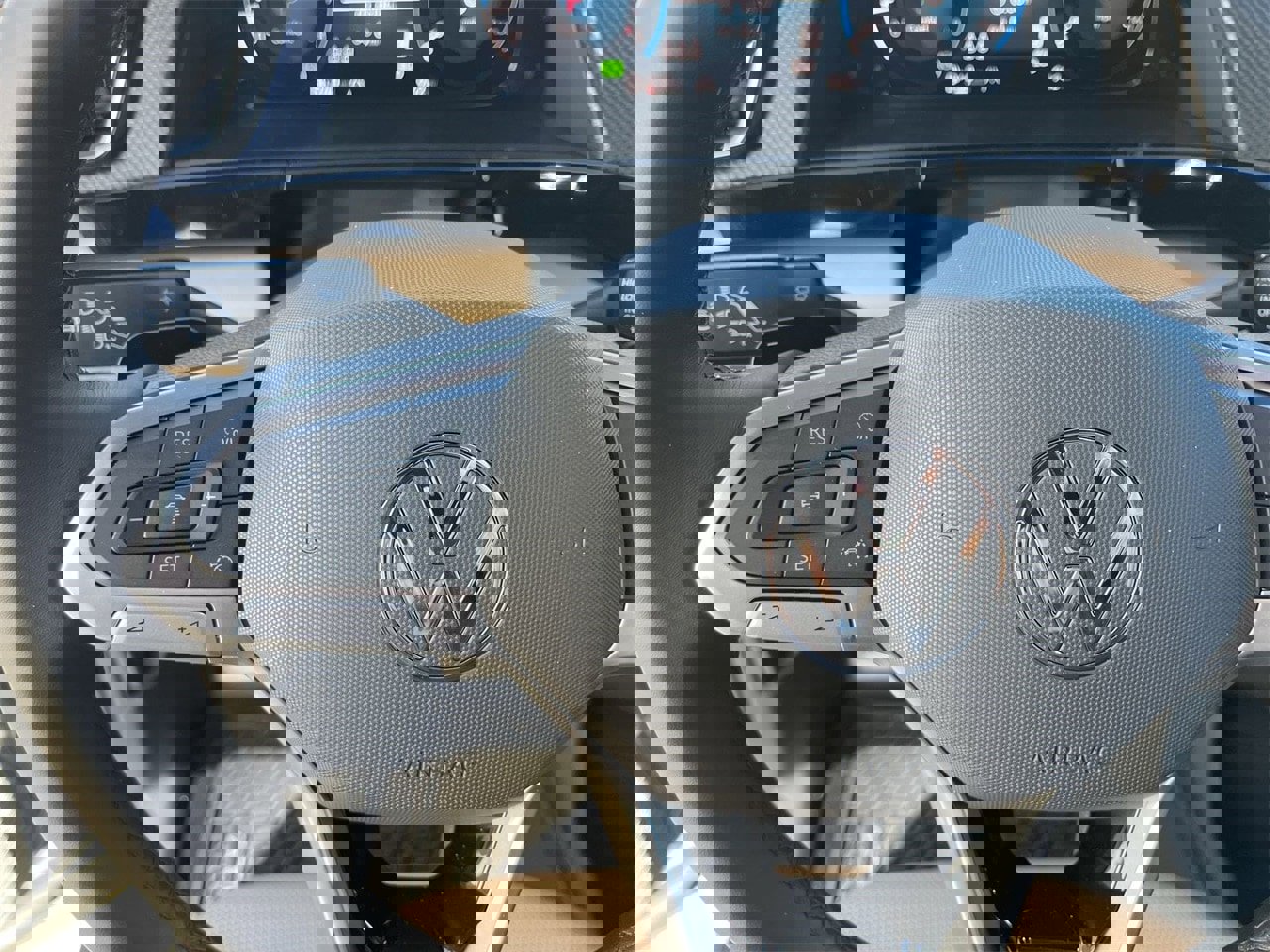 New 2026 Volkswagen Atlas Cross Sport SEL R-Line image 20