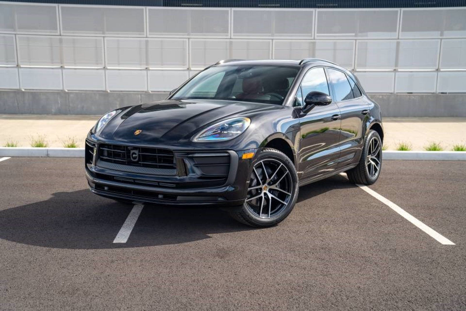New 2026 Porsche Macan Turbo AWD/4WD video 1