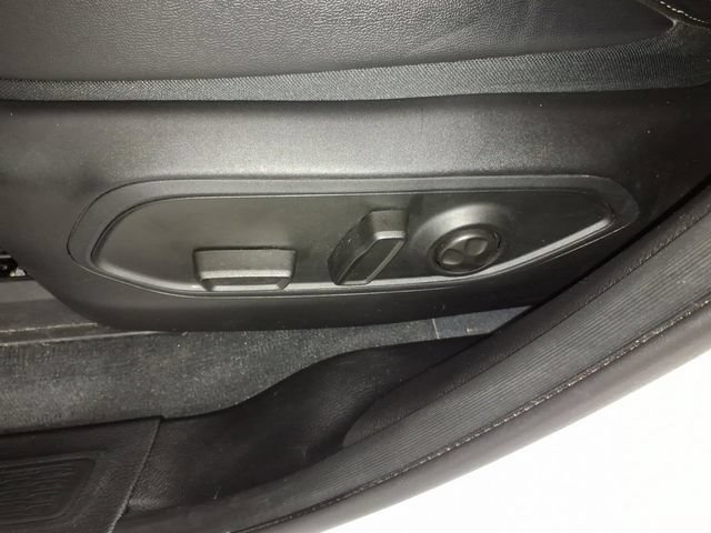 Used 2023 Jeep Grand Cherokee Altitude AWD/4WD image 14