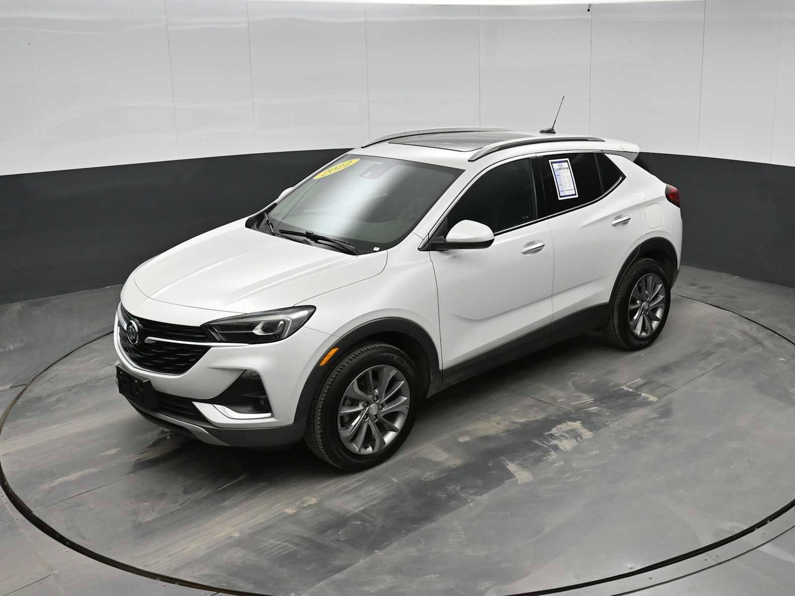 Used 2022 Buick Encore GX Essence w/ Experience Buick Package AWD/4WD image 26