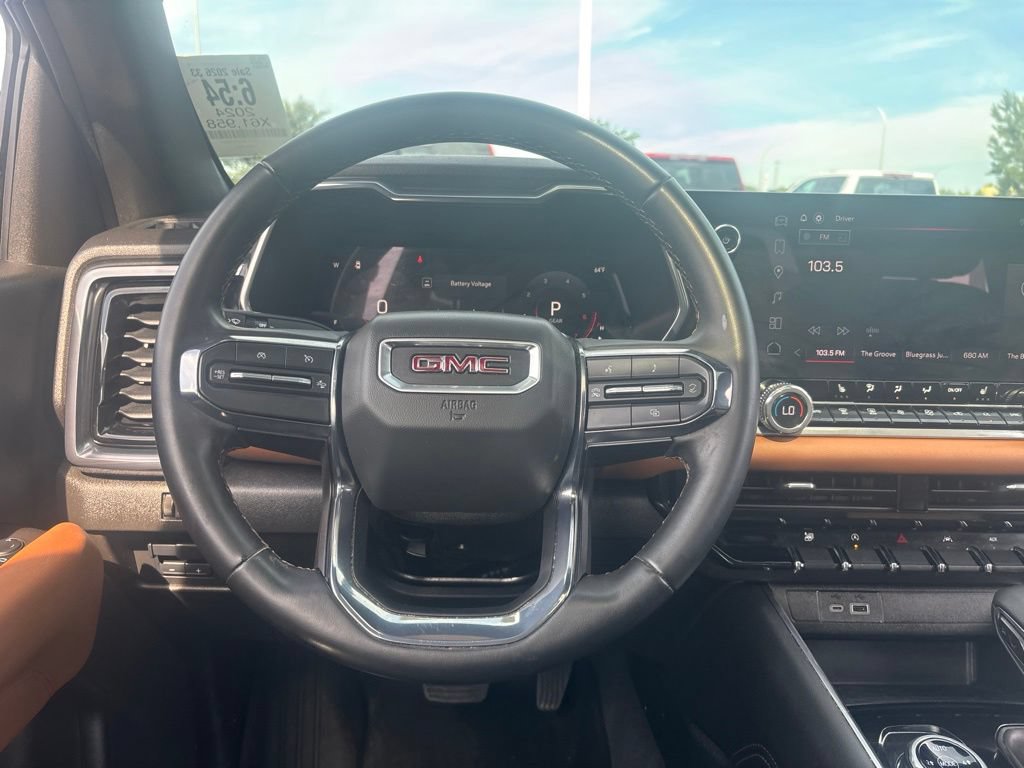 Used 2024 GMC Canyon AT4 w/ Canyon Safety Plus Package AWD/4WD image 10