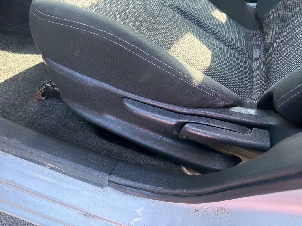 Used 2018 Nissan Versa SV image 12