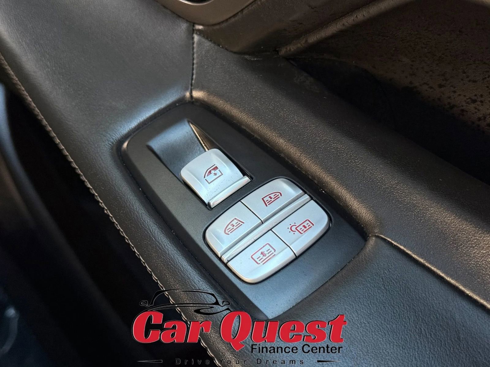 Used 2018 BMW 750i xDrive image 21