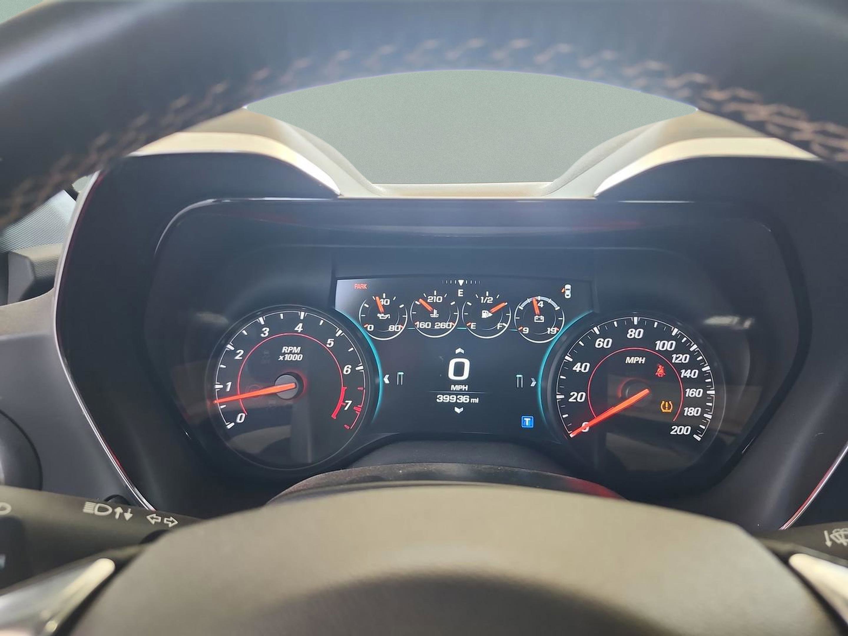 Used 2016 Chevrolet Camaro SS RWD image 11