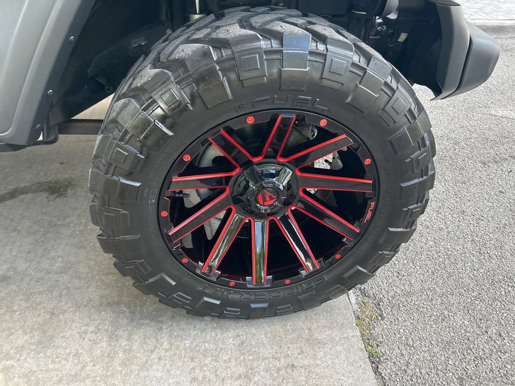 Used 2018 Jeep Wrangler Unlimited Sport S AWD/4WD image 21