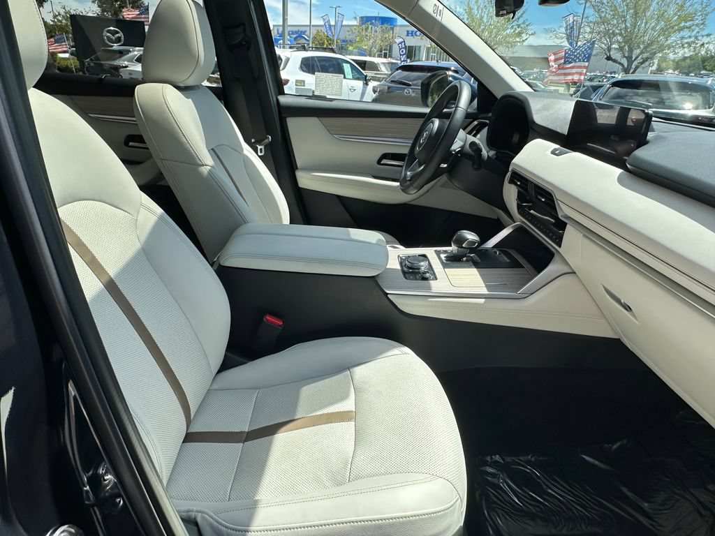 Used 2025 MAZDA CX-90 Plug-In Hybrid w/ Premium Plus AWD/4WD image 15