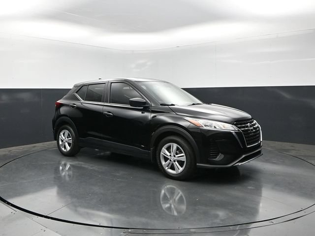 Used 2025 Nissan Kicks Play S FWD video 1