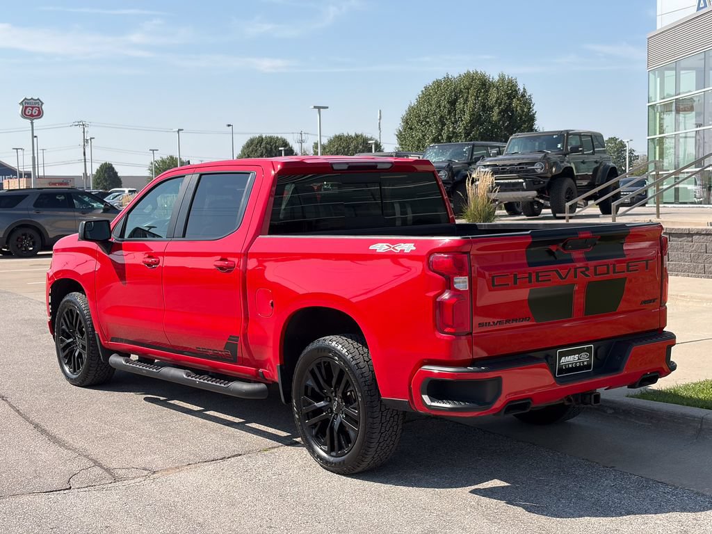Used 2021 Chevrolet Silverado 1500 RST w/ Rally Edition AWD/4WD image 4