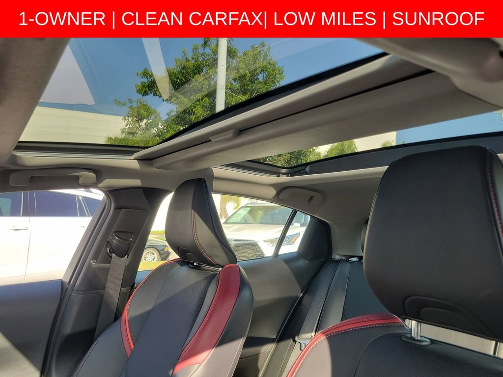 Used 2024 Toyota Prius Prime FWD image 30