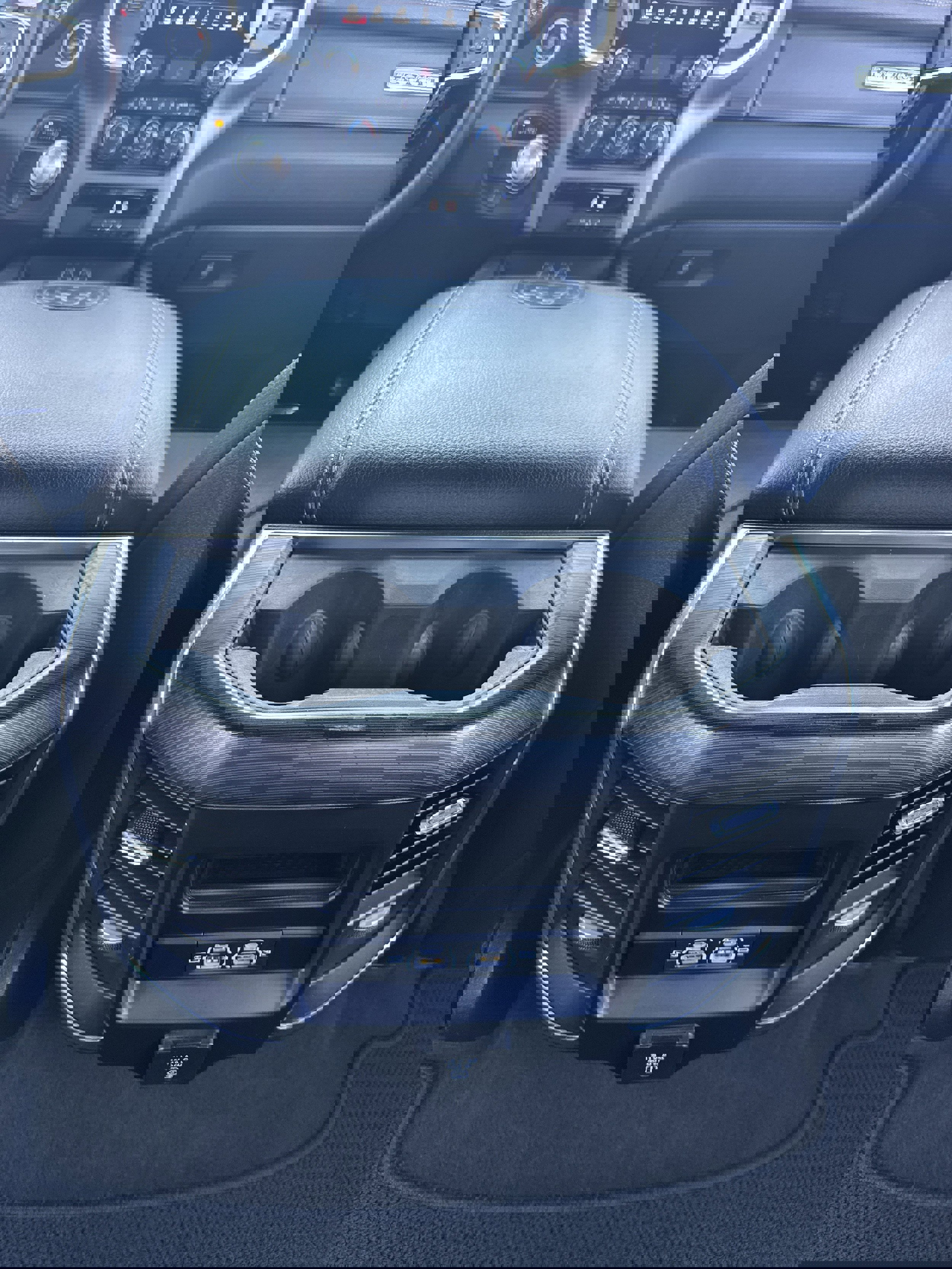 Used 2024 RAM 1500 Laramie RWD image 16