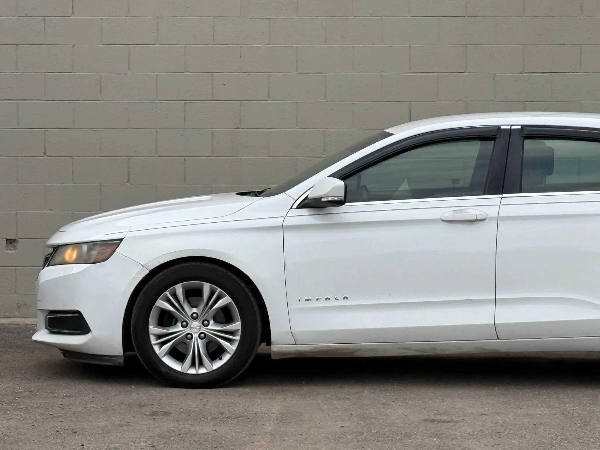 Used 2014 Chevrolet Impala LT FWD image 3