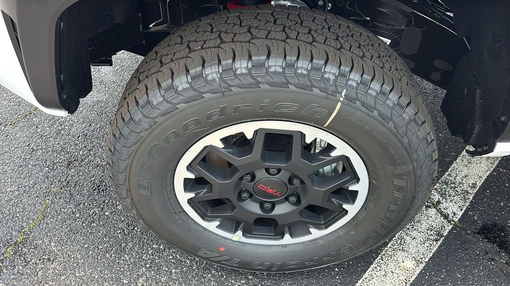 New 2026 Toyota Tacoma TRD Off-Road AWD/4WD image 37