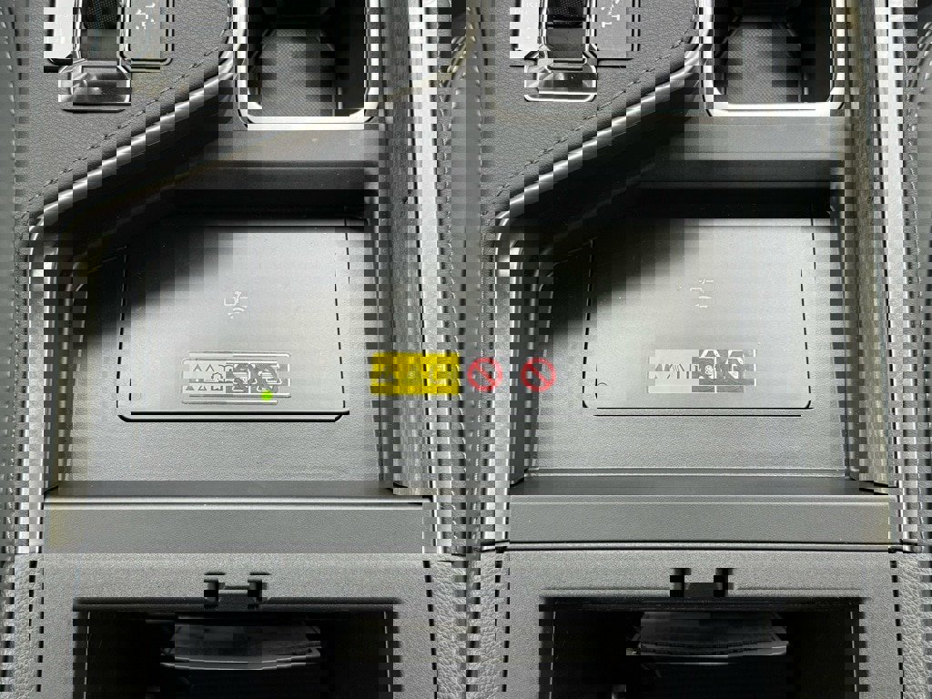 Used 2025 Lexus GX 550 w/ Accessory Package (2T) image 36