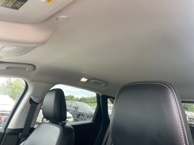 Used 2021 Ford Escape SEL AWD/4WD image 27