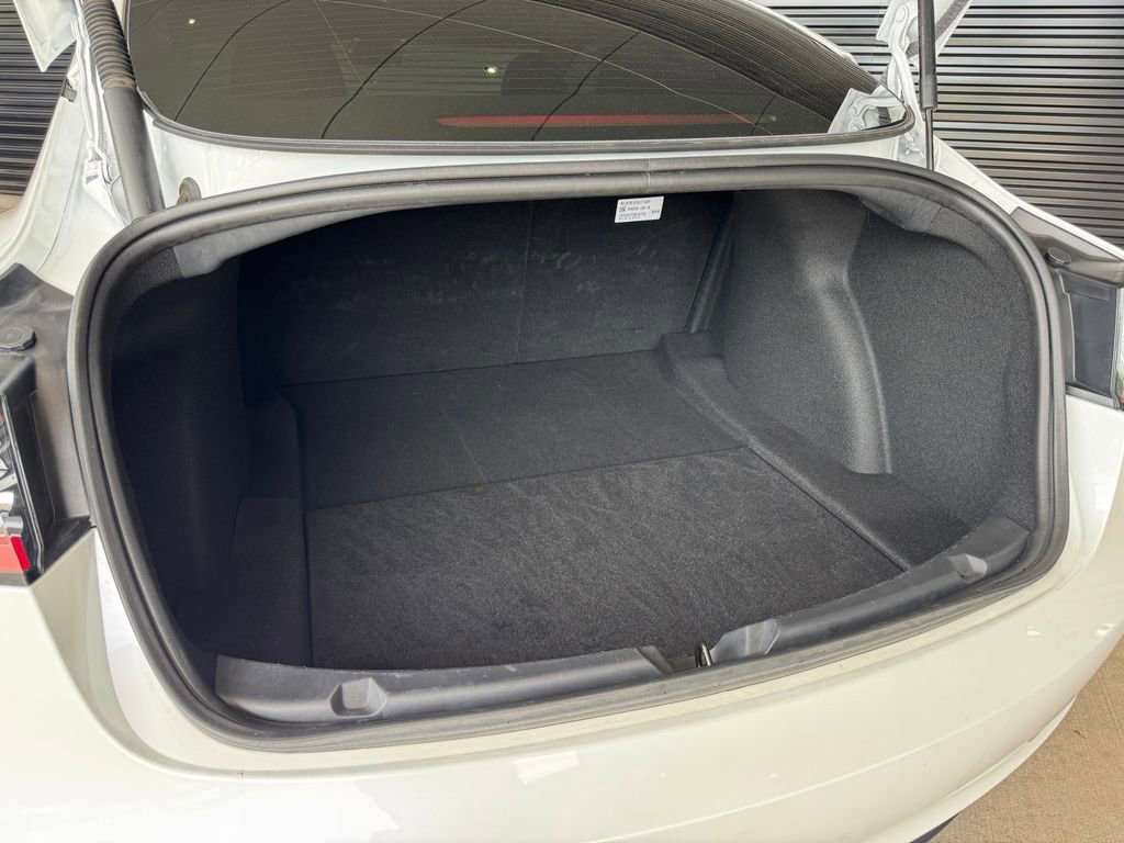 Used 2023 Tesla Model 3 Standard Range RWD image 12