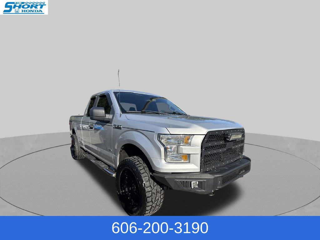Used 2015 Ford F150 XL w/ Equipment Group 101A Mid AWD/4WD image 3