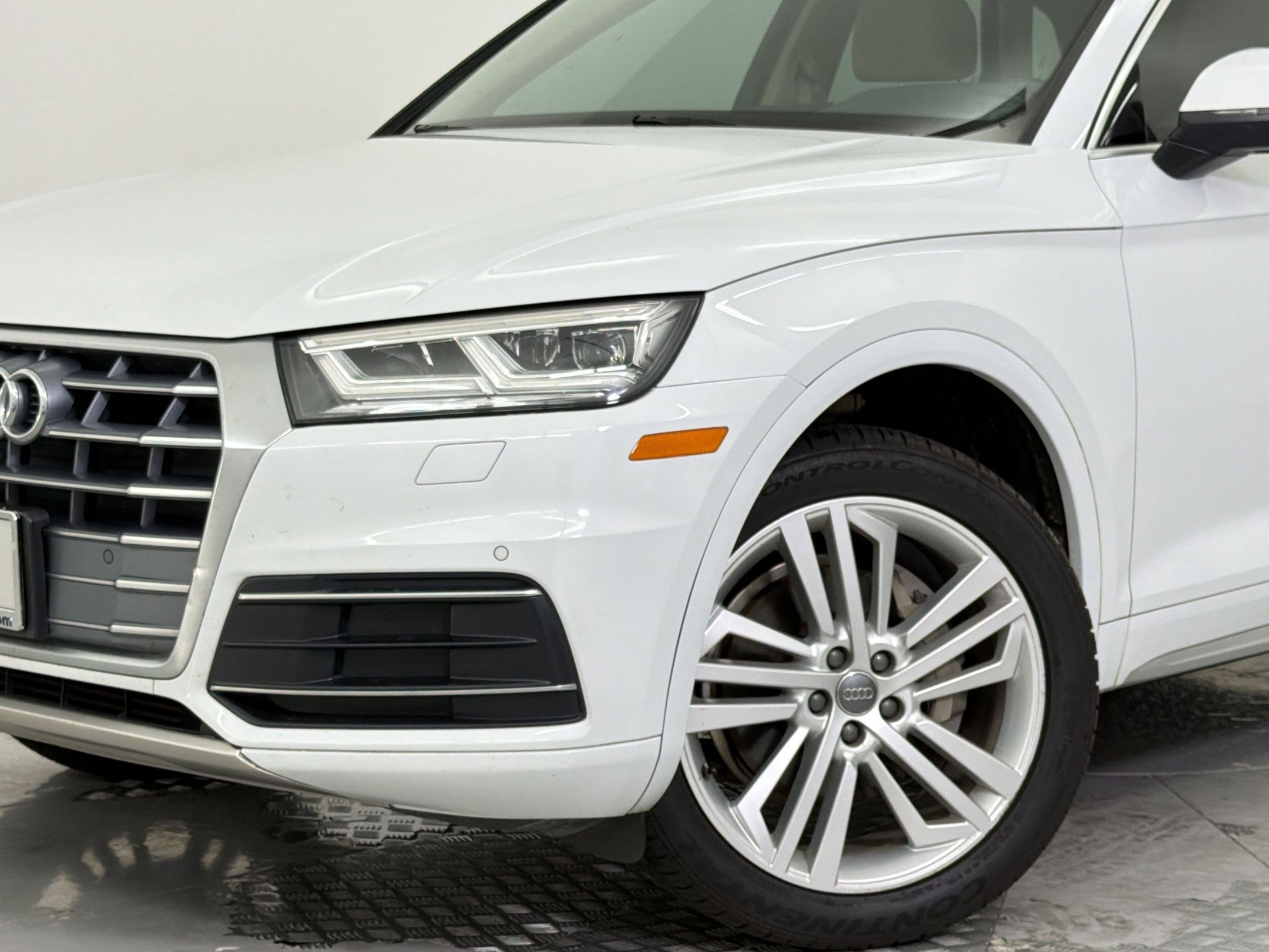 Used 2019 Audi Q5 2.0T Premium Plus w/ Premium Plus Package AWD/4WD image 22