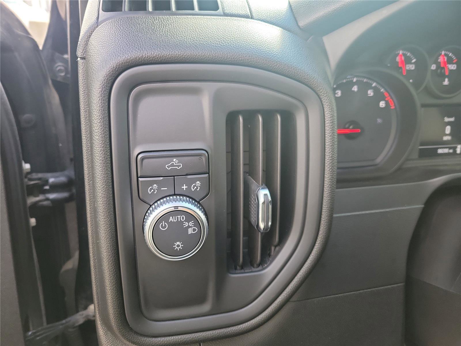 Used 2020 GMC Sierra 1500 2WD Double Cab w/ Convenience Package image 20