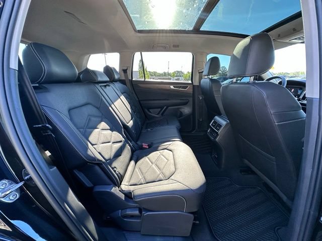 Used 2026 Volkswagen Atlas SE w/ Panoramic Sunroof Package FWD image 32