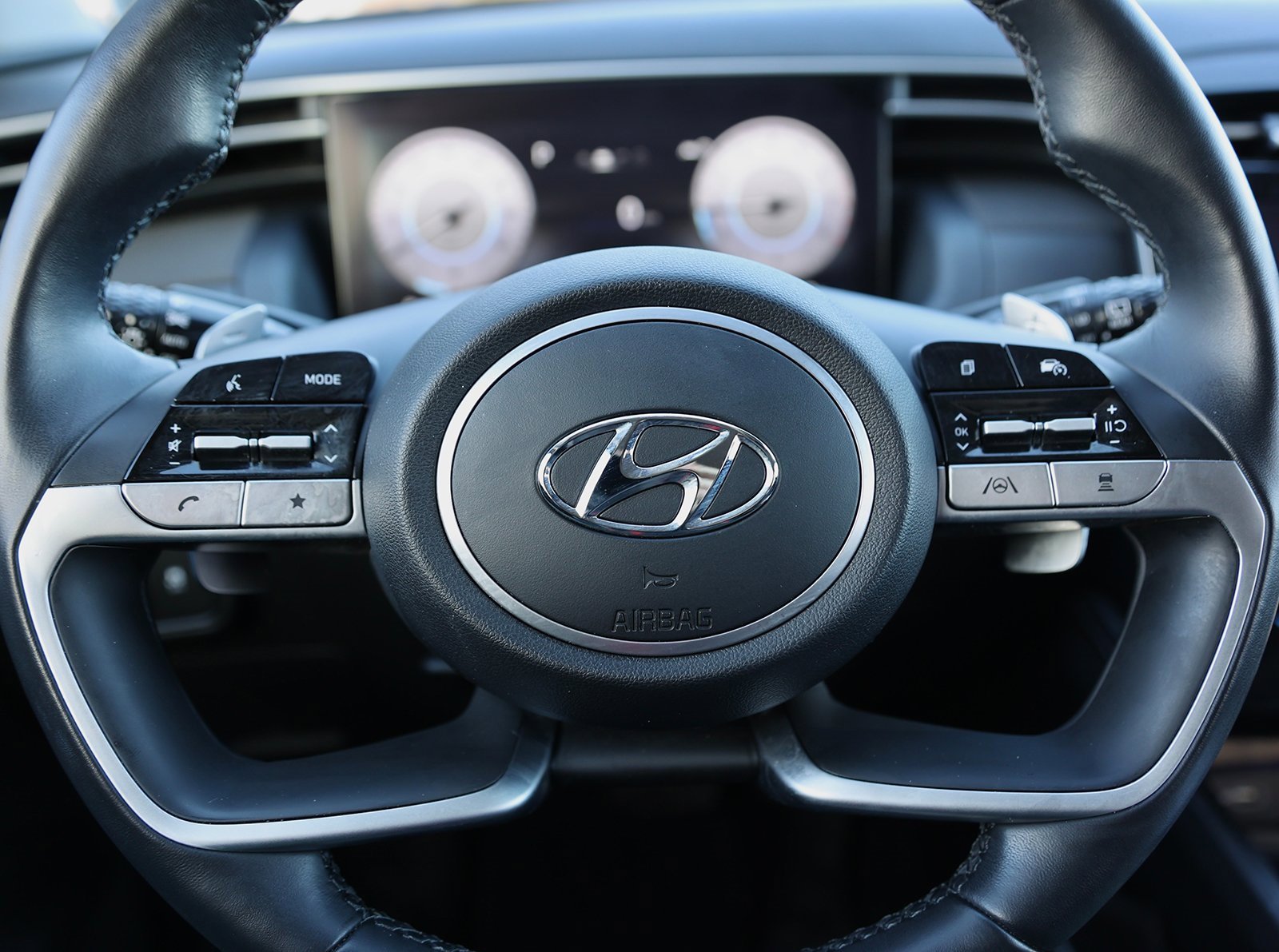 Certified 2022 Hyundai Tucson Limited w/ Cargo Package image 38