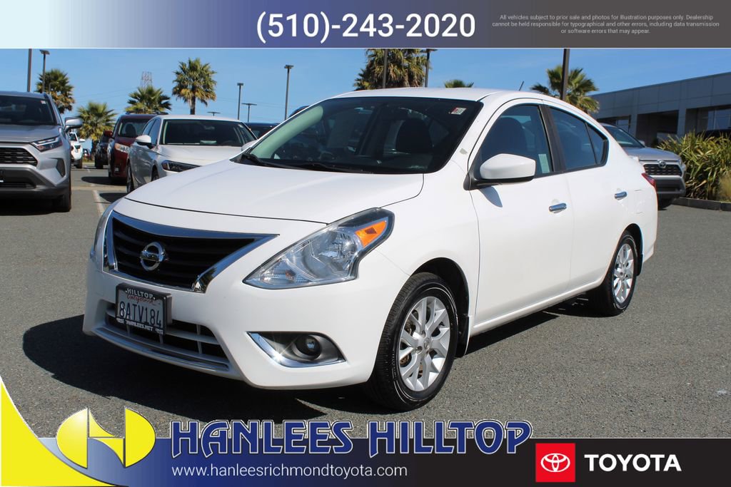 Used 2017 Nissan Versa SV w/ SV Special Edition Package image 3