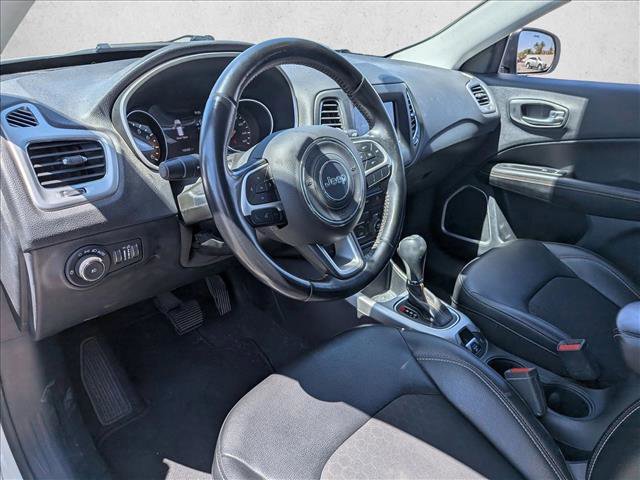 Used 2020 Jeep Compass Latitude w/ Popular Equipment Group FWD image 9