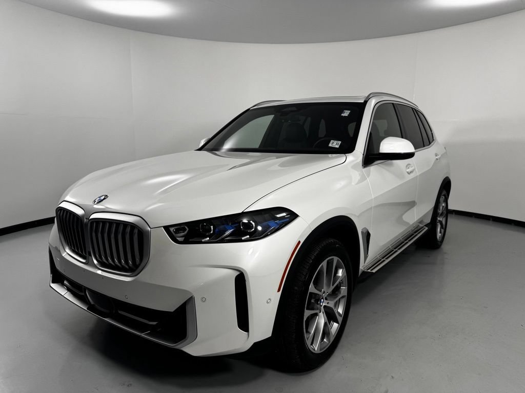 Used 2026 BMW X5 xDrive40i w/ Premium Package AWD/4WD image 3
