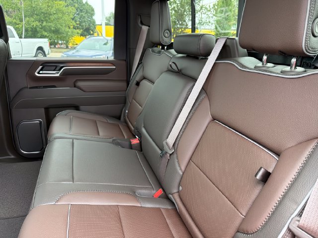 New 2026 GMC Sierra 3500 Denali w/ Denali Reserve Package AWD/4WD image 21