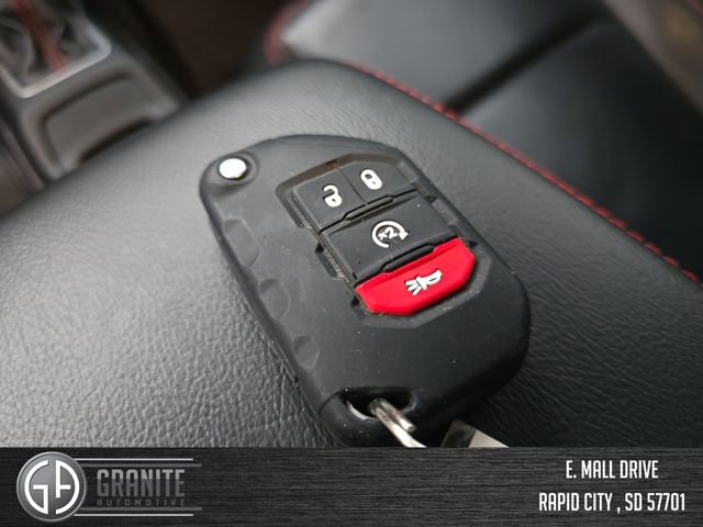 Used 2020 Jeep Gladiator Rubicon w/ Dual Top Group image 28