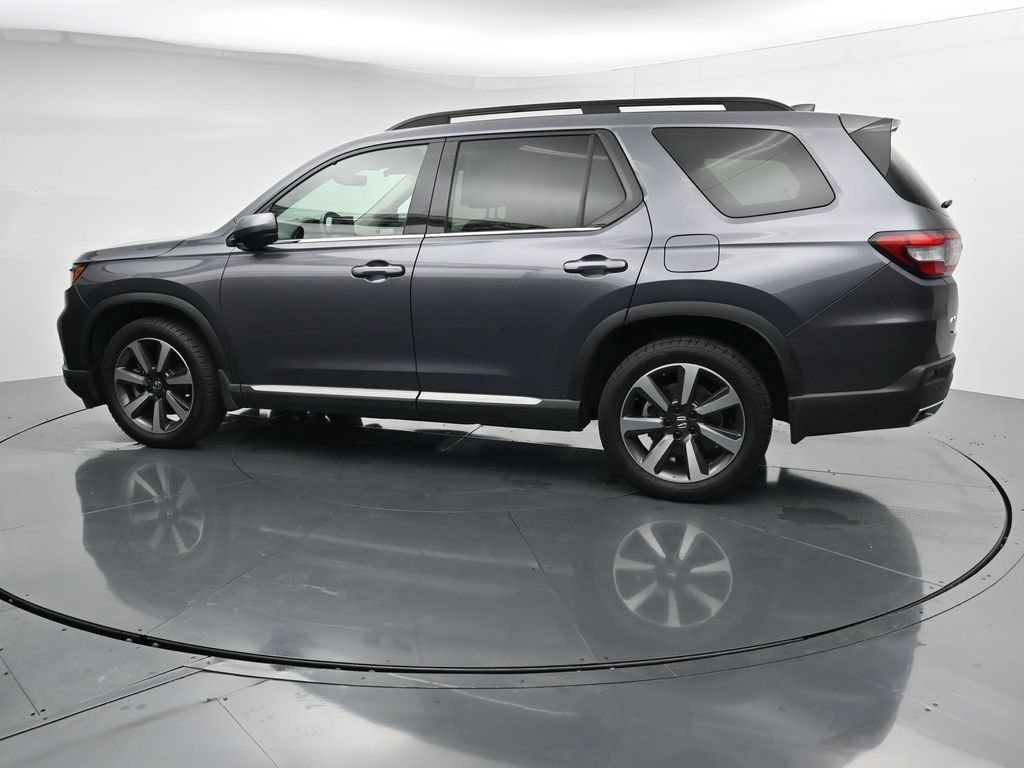 Used 2023 Honda Pilot Elite image 5
